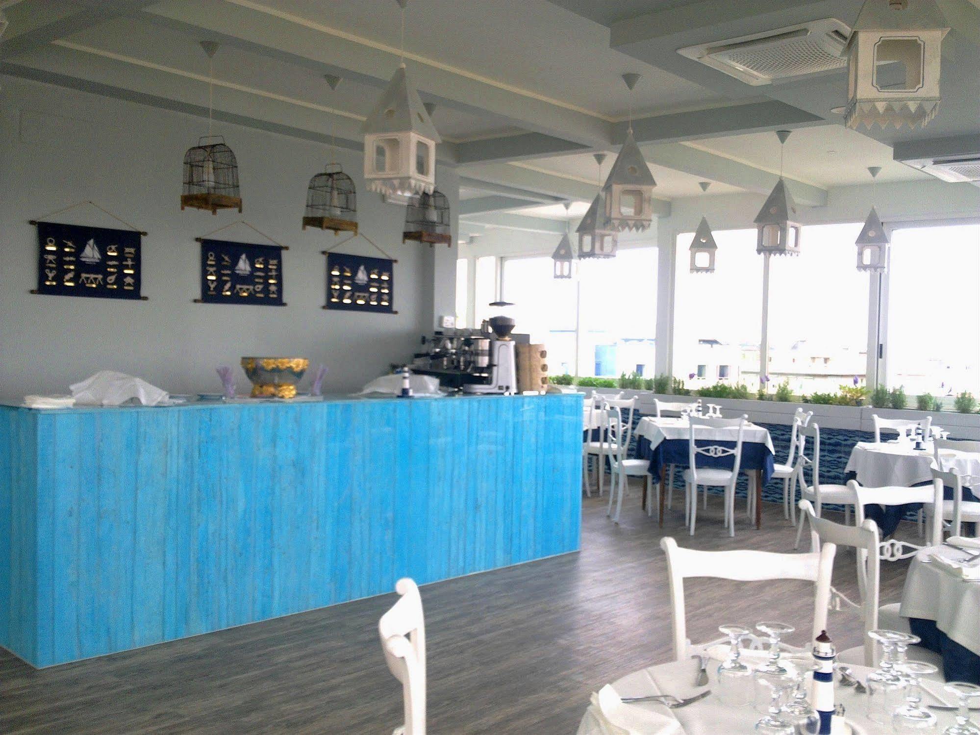 Hotel Maremonti Gabicce Mare Bagian luar foto